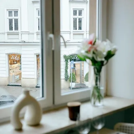 公寓 Wilcza 3g - 260m Od Ambasady Usa, 1km Od Dworca Centralnego *