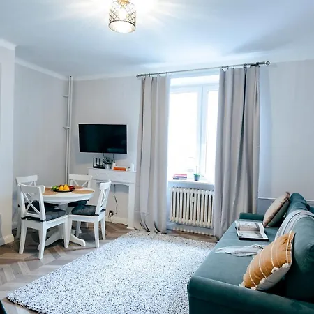 Wilcza 3g - 260m Od Ambasady Usa, 1km Od Dworca Centralnego Varşova