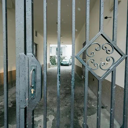 アパート Wilcza 3g - 260m Od Ambasady Usa, 1km Od Dworca Centralnego ワルシャワ